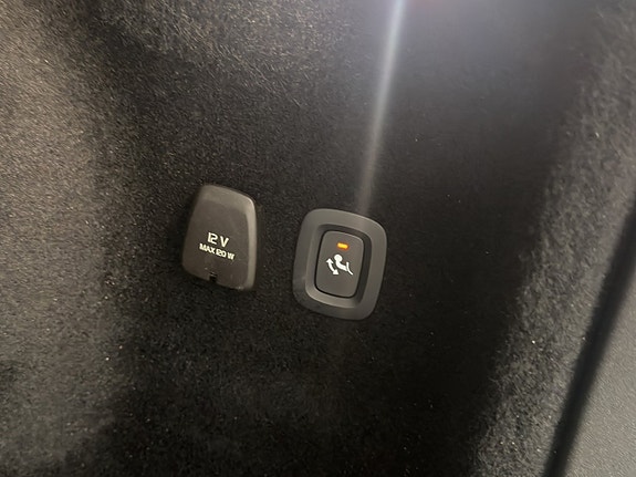 Volvo V60 27 of 30