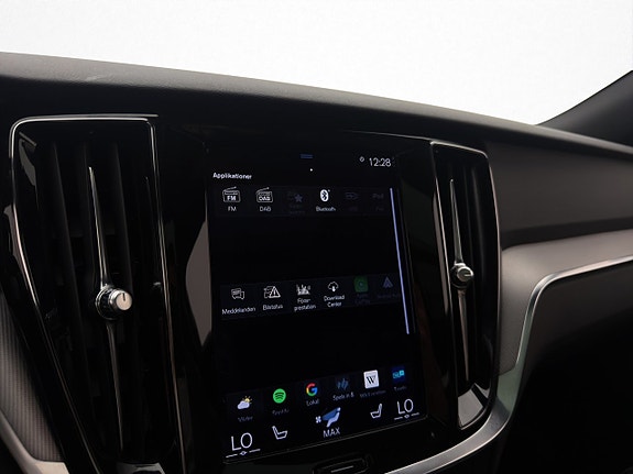 Volvo V60 22 of 30