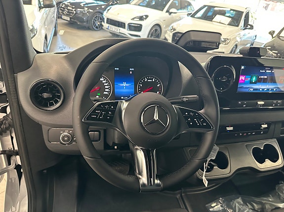 Mercedes-Benz Sprinter 317 9 of 14