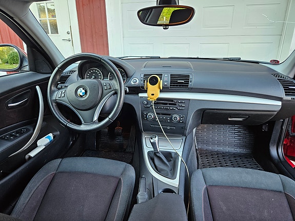 BMW 116i 10 of 12