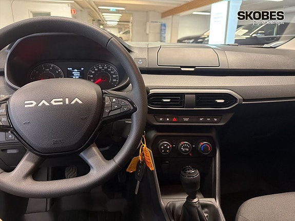 Dacia Sandero 11 of 20