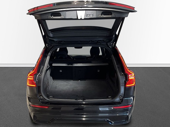 Volvo XC60 14 of 14