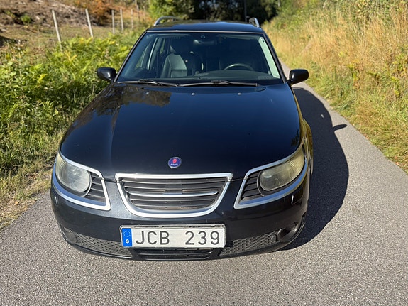 Saab 9-5 4 of 9