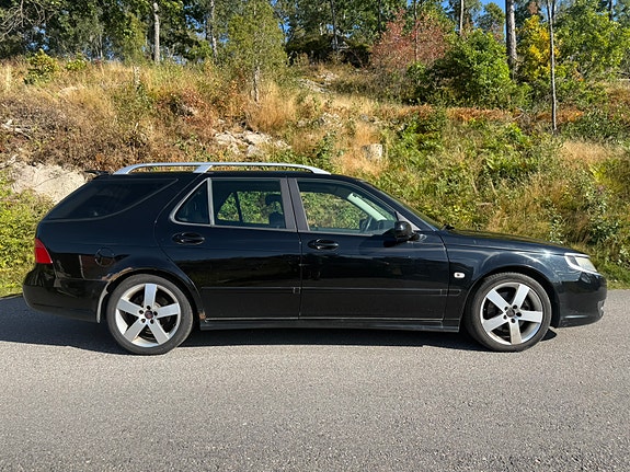 Saab 9-5 5 of 9