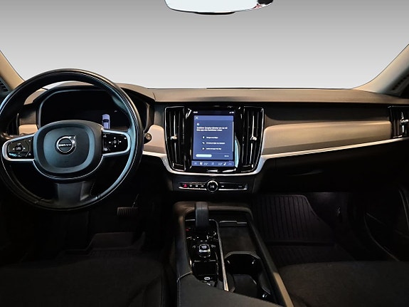Volvo V90 10 of 12