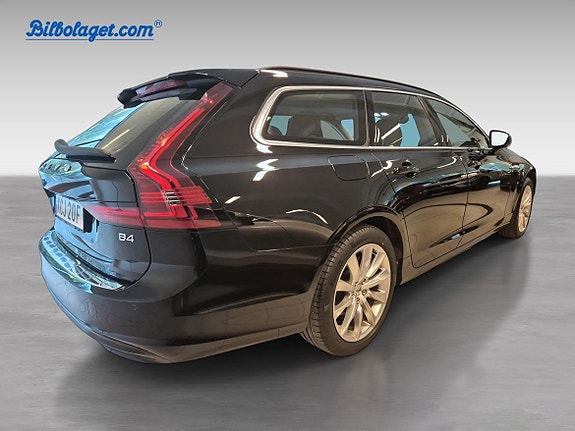 Volvo V90 4 of 12