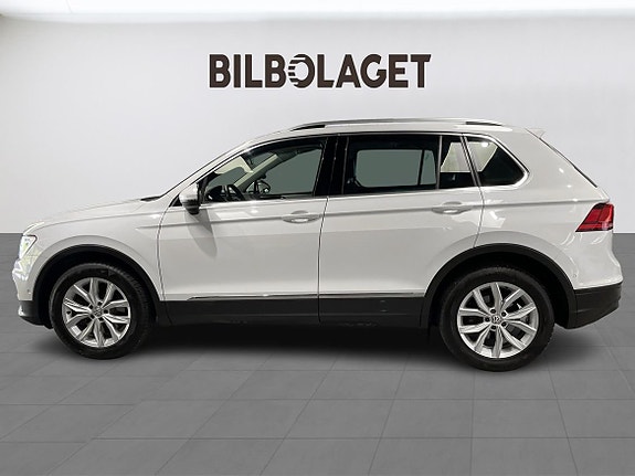 Volkswagen Tiguan 2 of 25