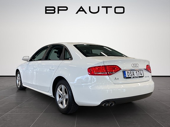 Audi A4 5 of 22