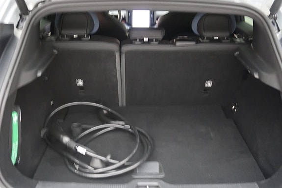Volvo EX30 9 of 16