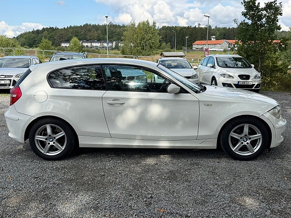 BMW 118d 7 of 18