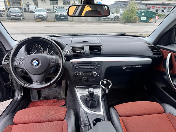 BMW 118d 5 of 8