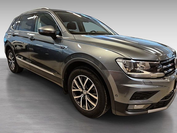 Volkswagen Tiguan Allspace 3 of 12