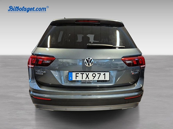 Volkswagen Tiguan Allspace 7 of 12
