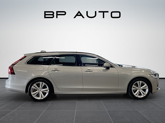 Volvo V90 8 of 21