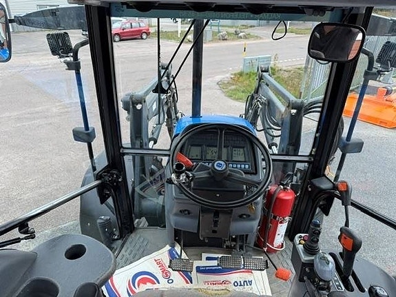 New Holland TS 90 11 of 15