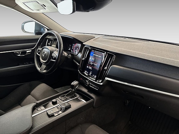 Volvo V90 13 of 13