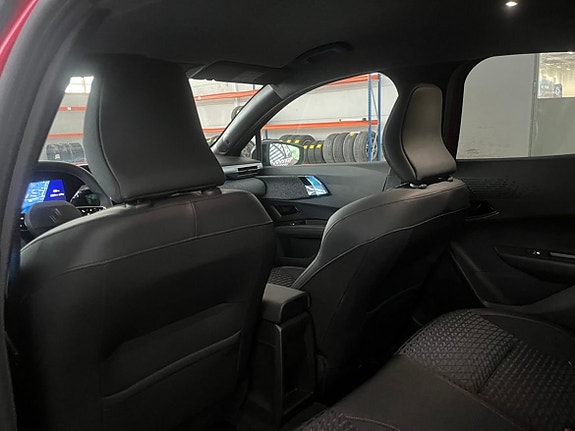 Renault Clio VI 7 of 14