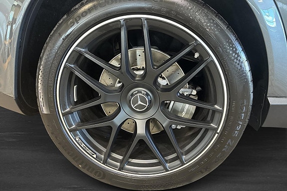 Mercedes-Benz GLE53 11 of 12