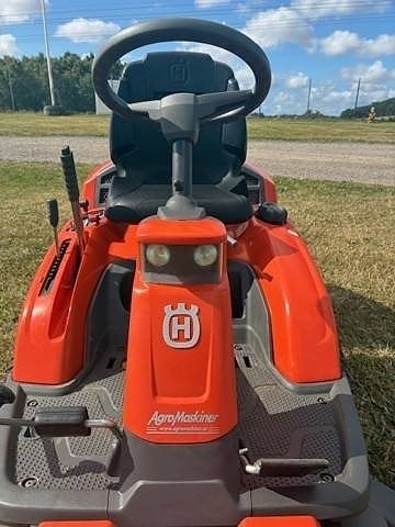 Husqvarna Rider R 316 T 4 of 5