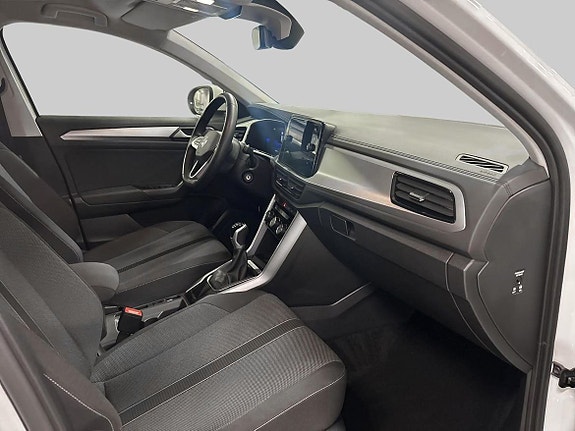 Volkswagen T-Roc 9 of 19