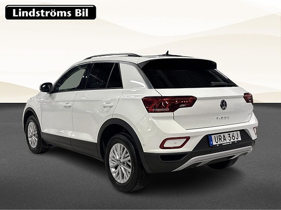 Volkswagen T-Roc 4 of 19