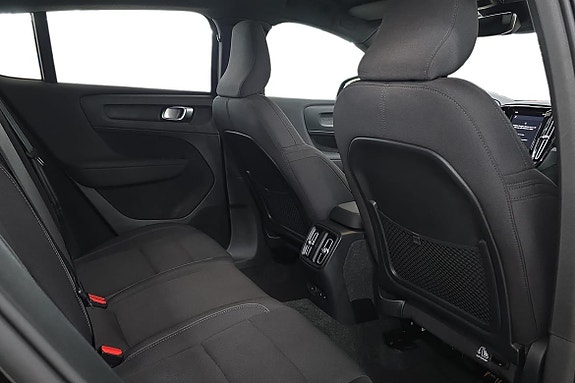 Volvo C40 9 of 24