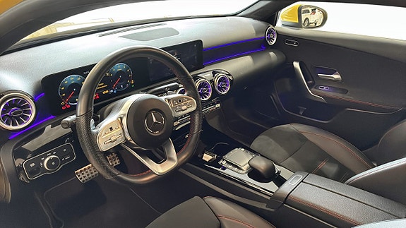 Mercedes-Benz A180 12 of 12