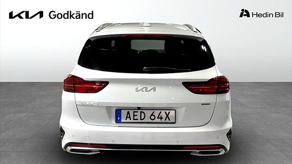 Kia Ceed 5 of 12