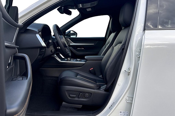 Mazda CX-60 13 of 30
