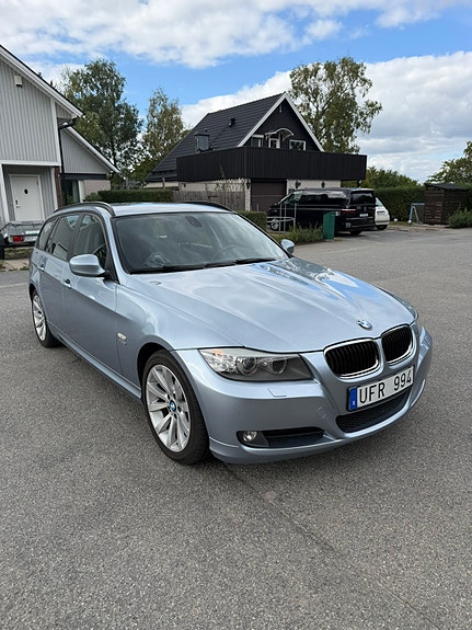 BMW 320d 4 of 10