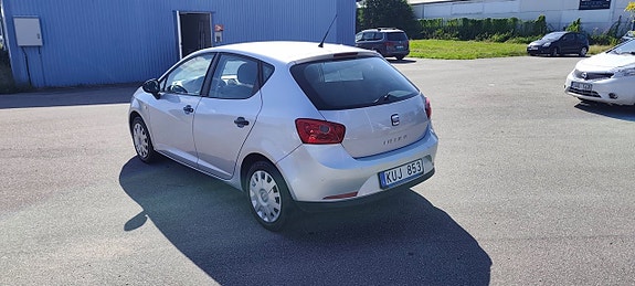 Seat Ibiza 3 of 5