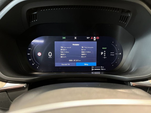 Volvo XC60 12 of 15