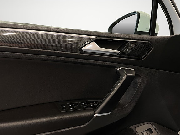 Volkswagen Tiguan 20 of 25