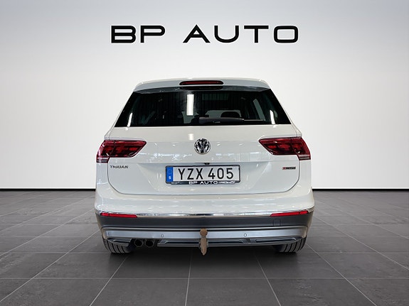 Volkswagen Tiguan 6 of 25