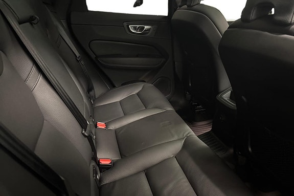 Volvo XC60 11 of 29