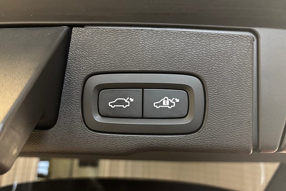 Volvo XC60 20 of 29