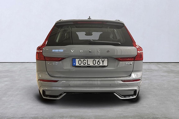 Volvo XC60 5 of 21