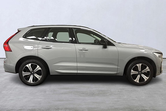 Volvo XC60 3 of 21