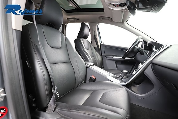 Volvo XC60 6 of 30