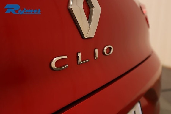 Renault Clio V 19 of 26