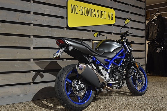 Suzuki SV650 ABS 3 of 6