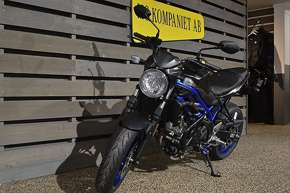 Suzuki SV650 ABS 4 of 6