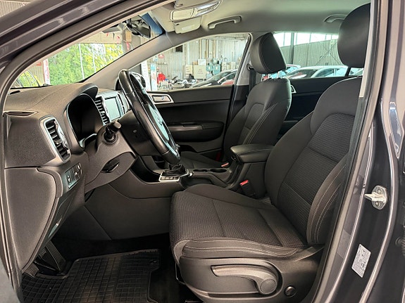Kia Sportage 12 of 19