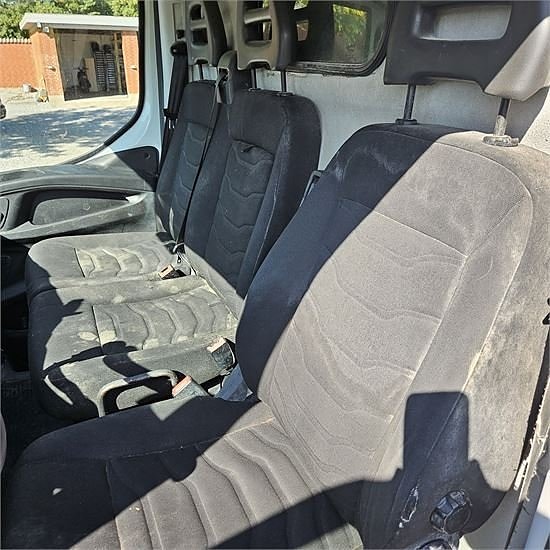 Iveco 35S15 - 2,3D 12 m3 13 of 30