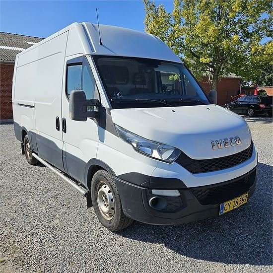 Iveco 35S15 - 2,3D 12 m3 6 of 30
