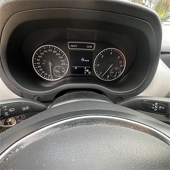 Mercedes B200 CDi 19 of 30