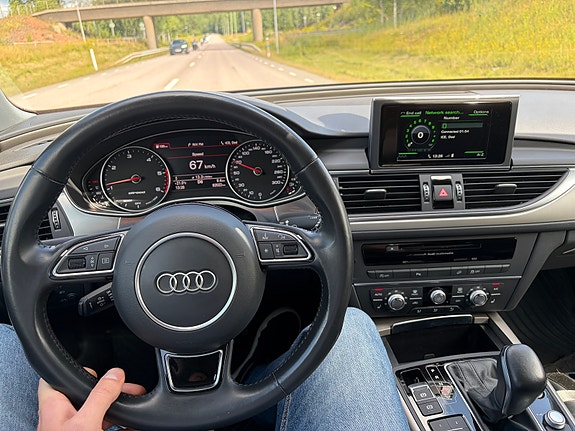 Audi A6 allroad 3 of 5