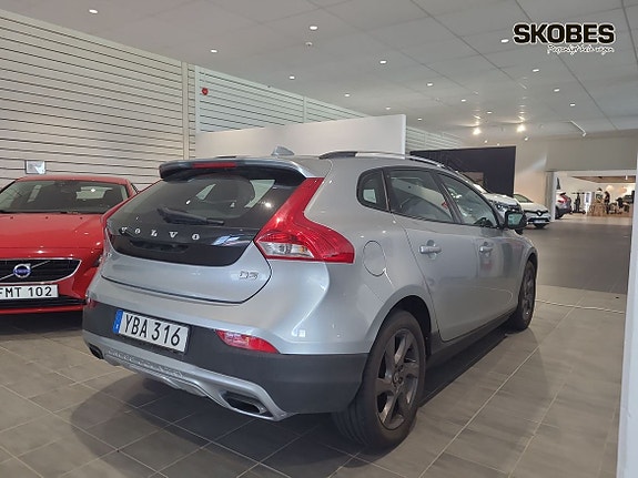 Volvo V40 Cross Country 6 of 19