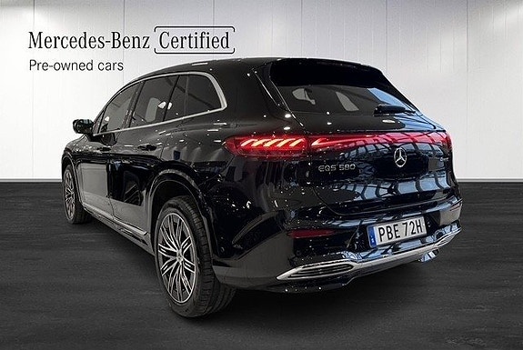 Mercedes-Benz EQS580 SUV 3 of 22