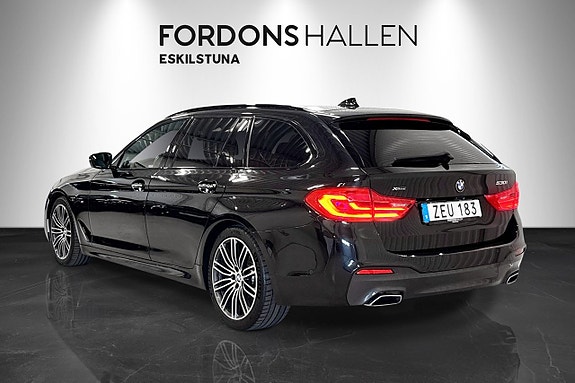 BMW 530i 5 of 29